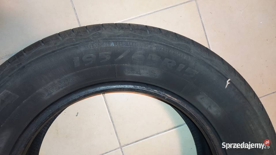 Komplet opon Dębica Presto 19565 r15 Bieżnik 8mm sprzedam