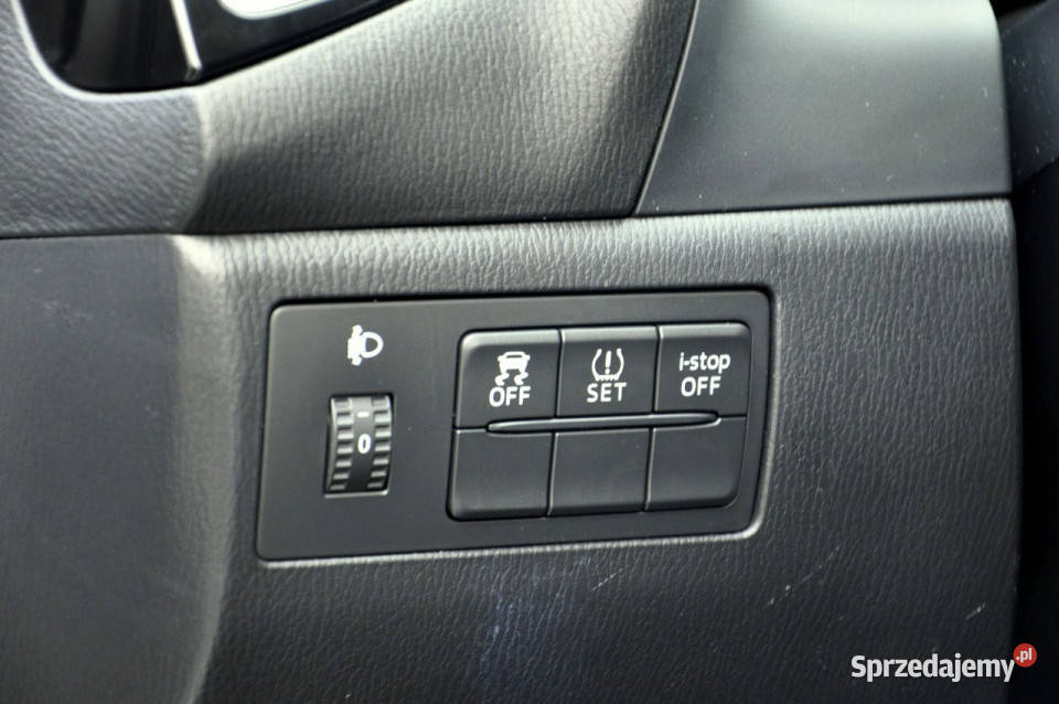 Mazda 3 15i 100 SkyActiveGRVMAluSerwisGwArAnCjA możliwa zamiana