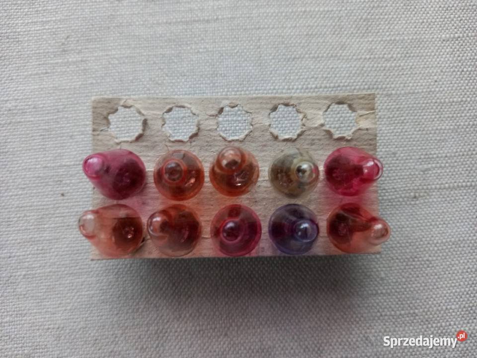 Żarówka choinkowa 135V 015A z czasów PRLu lubelskie Tomaszów Lubelski