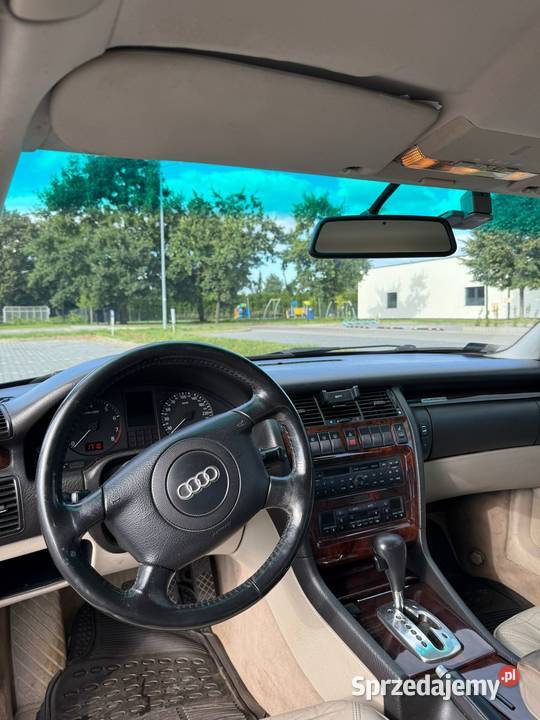 Audi A8 D2 28 benzynaLPG QUATTRO A8 Świętno