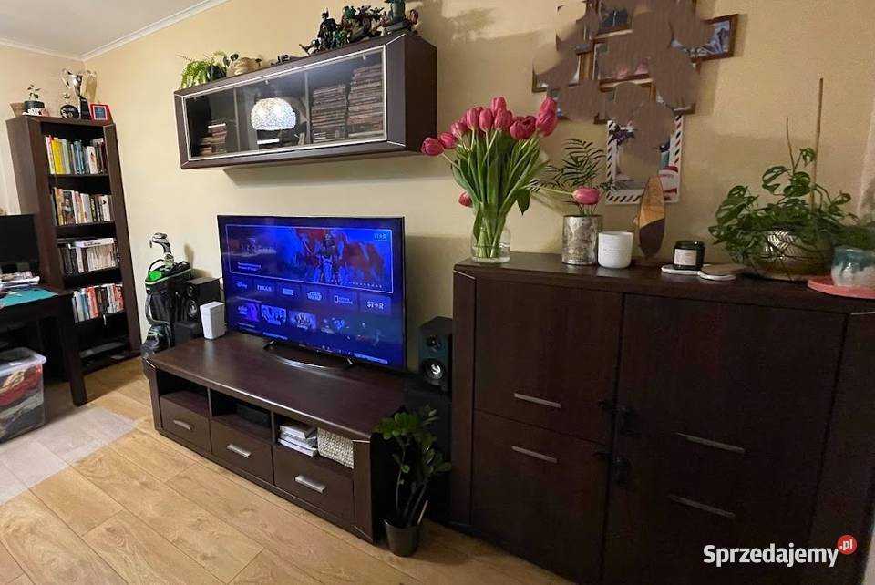 Solidne meble Black Red White Kraków