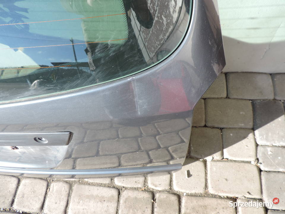 FORD FOCUS MK1 KOMBI KLAPA BAGAŻNIKA TYŁ KOLOR Karoseria
