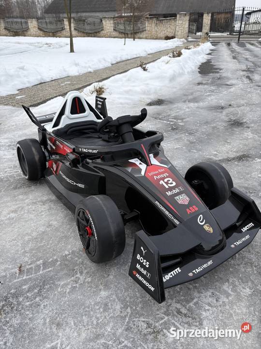 Bolid Porsche Formuły E Auto Na Akumulator Byków