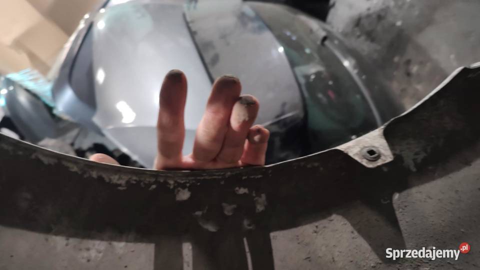 Błotnik prawy przód przedni Passat b5 LB9A Błotniki Książ Wielkopolski sprzedam