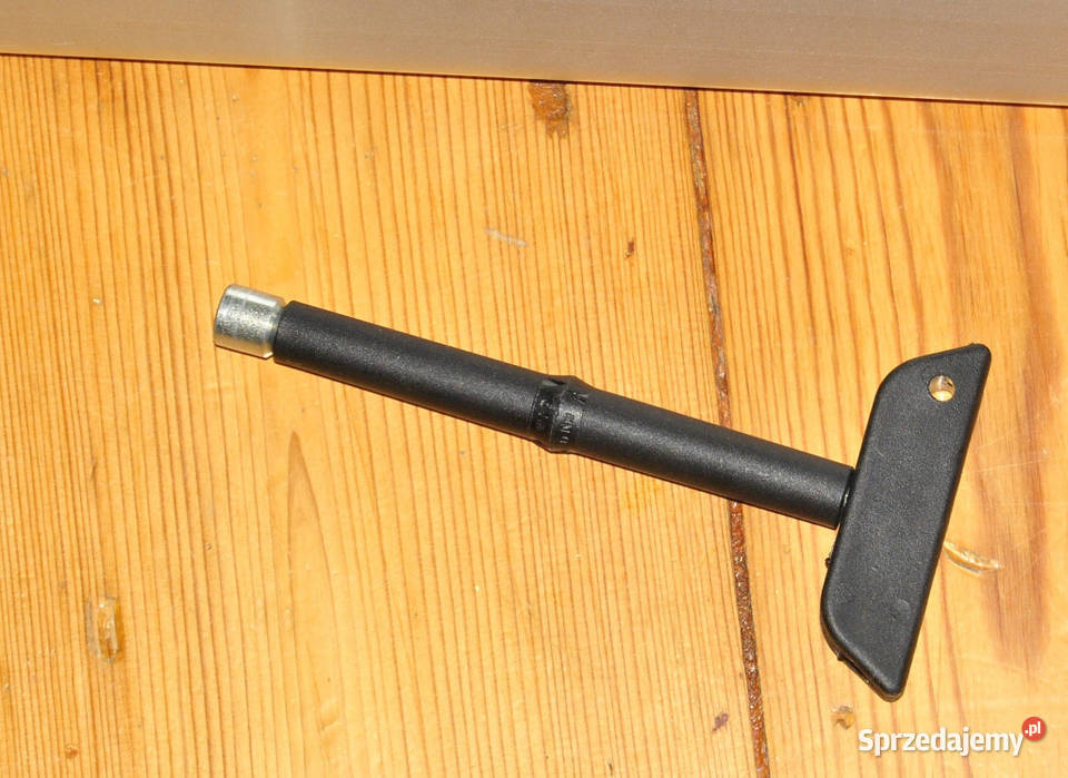 Bagażnik VW GOLF V i VI JETTA kombi oryginał Legnica sprzedam