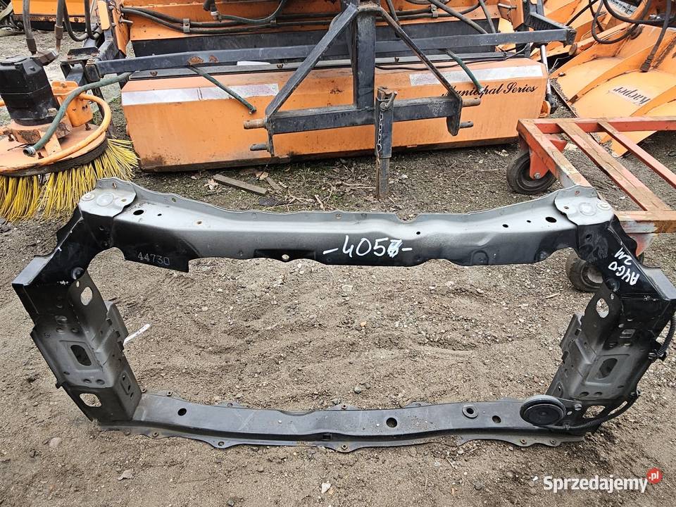 Pas przedni Toyota Aygo 0512orginał zachodniopomorskie Koszalin