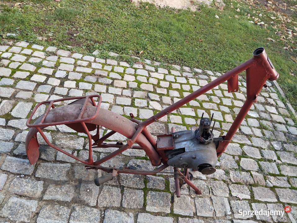 MOSKWAK 125MIŃSKDKW rama z silnikiem Głogów