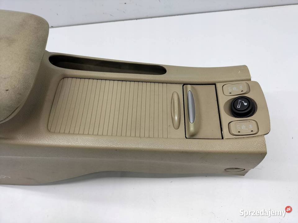 TUNEL ŚRODKOWY PODŁOKIETNIK JASNY UFO Honda