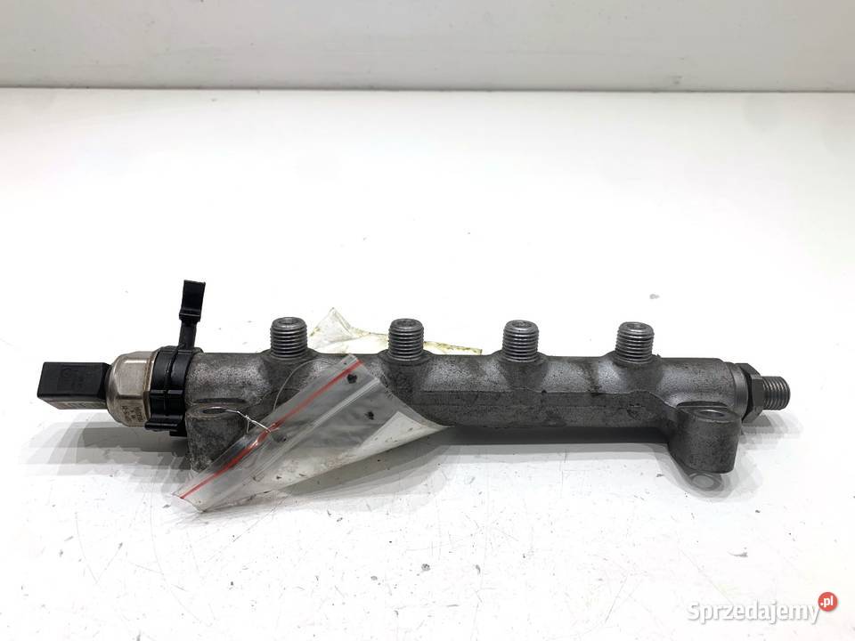 LISTWA WTRYSKOWA Z CZUJNIKIEM AUDI A8 D4 sprzedam