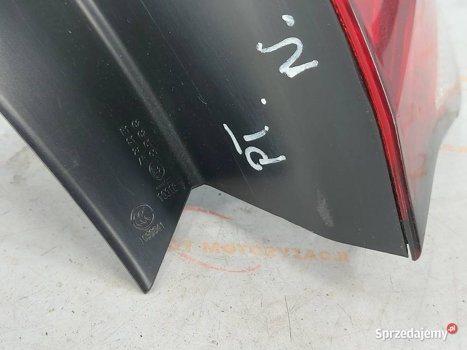 CITROEN DS4 13r lampa prawa tył Kielce