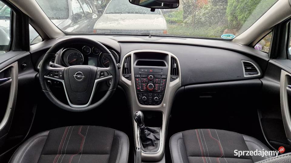 OPEL ASTRA 17cdti 110 lift odpinany hak światła przeciwmgielne Bydgoszcz