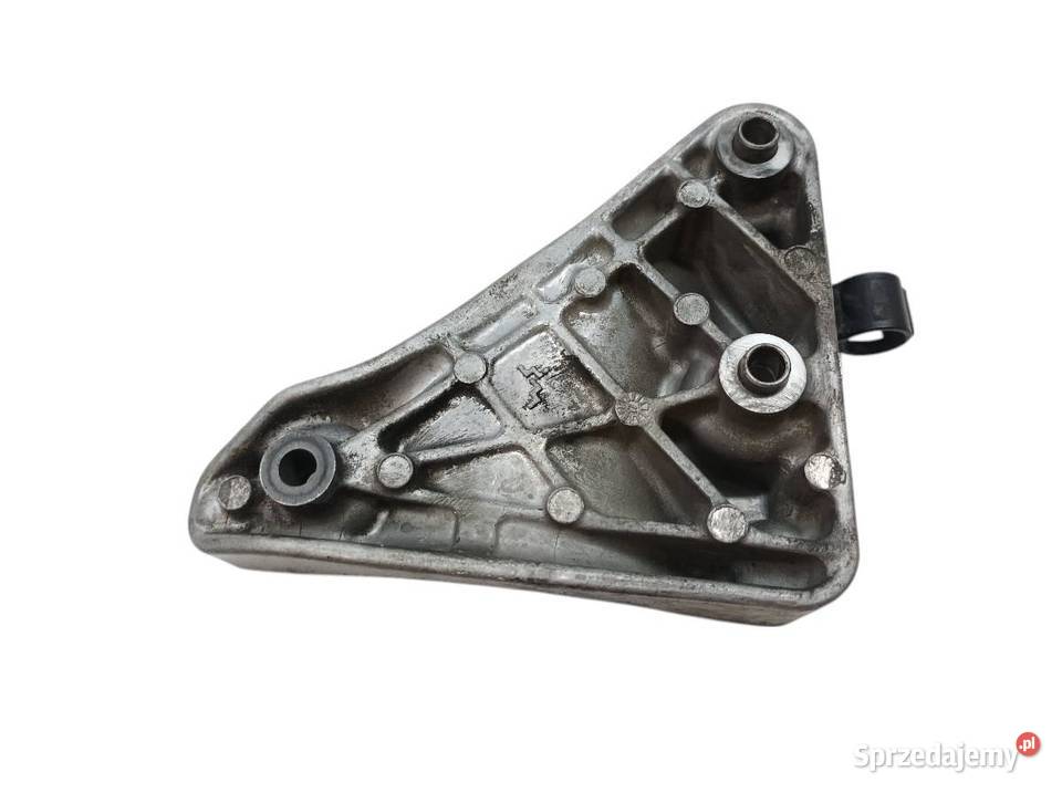ŁAPA WSPORNIK ALTERNATORA 311689 30 V6 Maserati