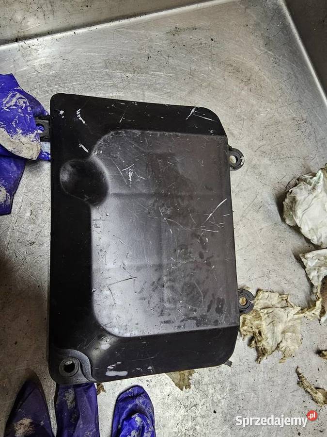 Kawasaki GPZ 600 pokrywa airboxa airbox obudowa Filtry dolnośląskie Jelenia Góra sprzedam
