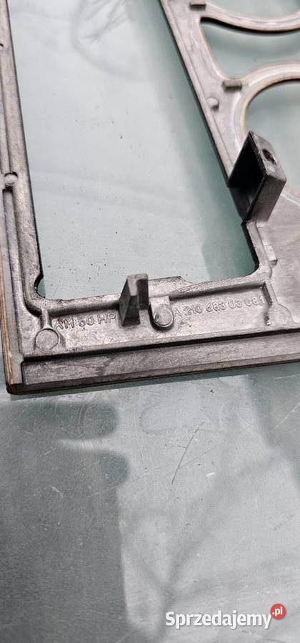 Ramka radia mercedes w210 2106830308 Pozostałe wielkopolskie Zbąszyń
