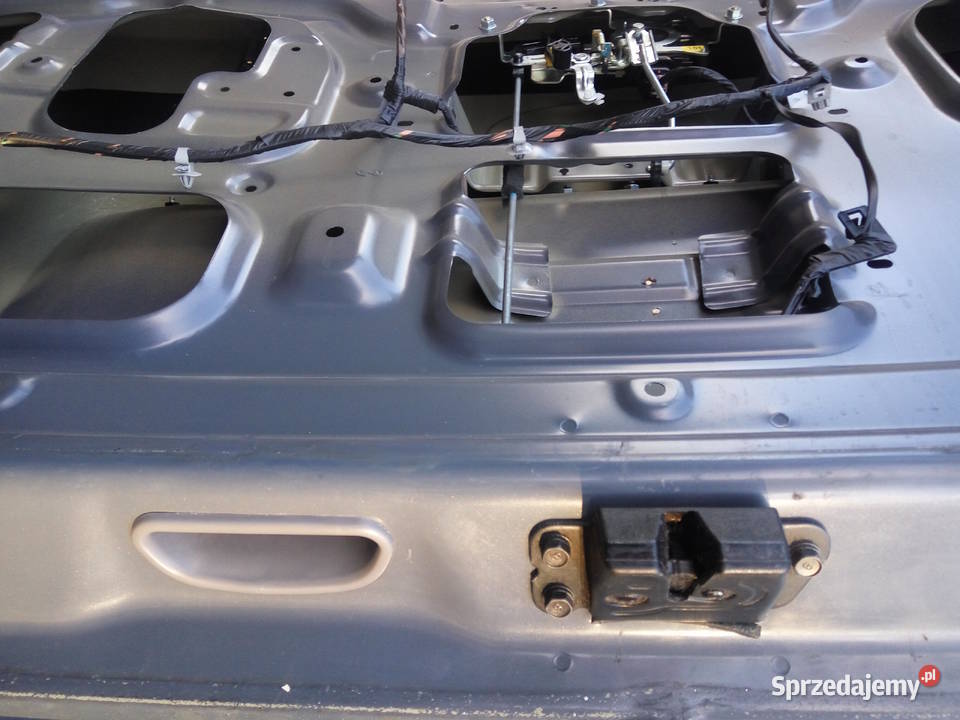 Hyundai H1 H300 Starex instalacja wiązka klapy Jarocin sprzedam