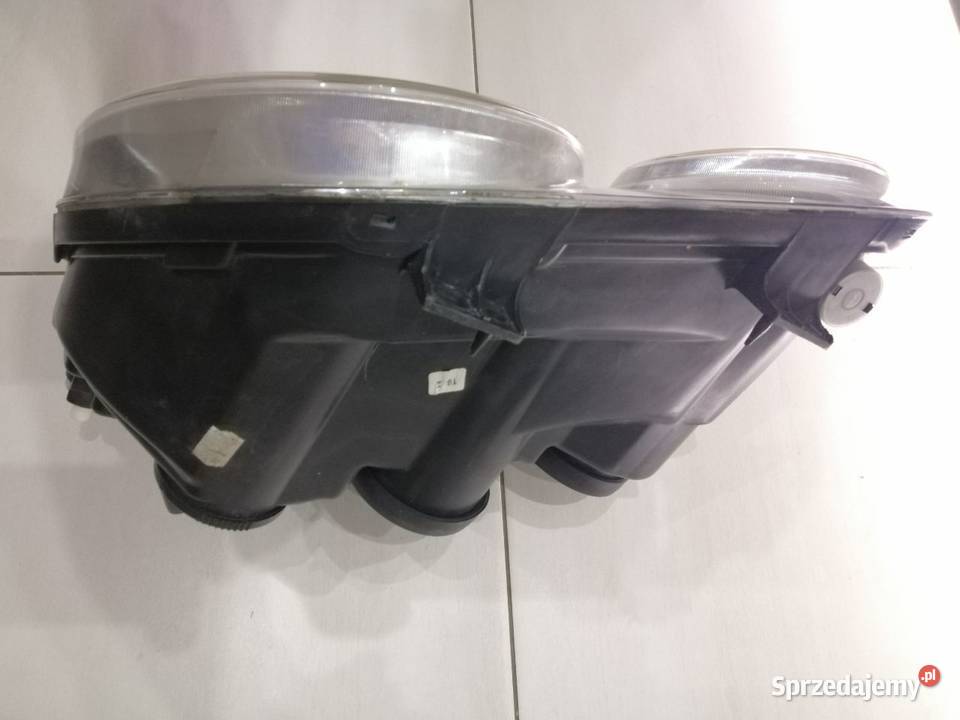 Lampa reflektor vw polo 9n 200105 prawy typ Reflektory i halogeny