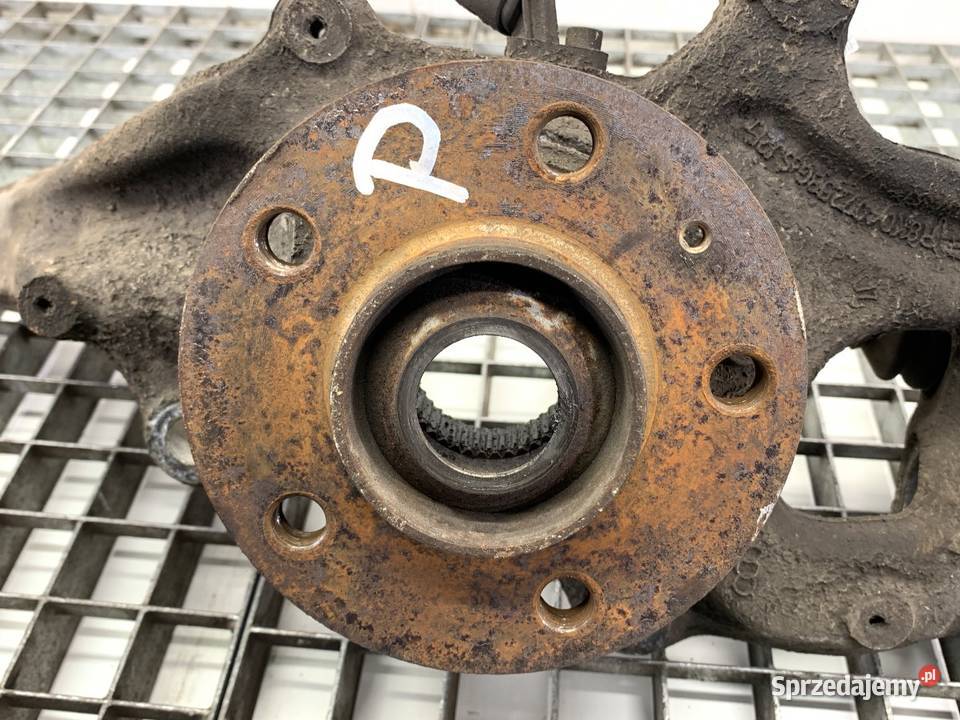 ZWROTNICA PRAWY PRZÓD AUDI A4 B8 20 143 0715 osobowe podkarpackie