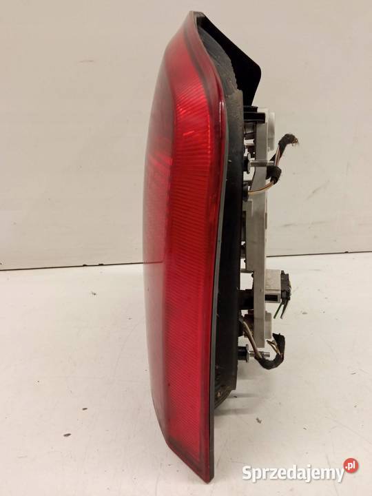 LAMPA TYŁ PRAWA KOMBI LIFT Skoda Octavia II