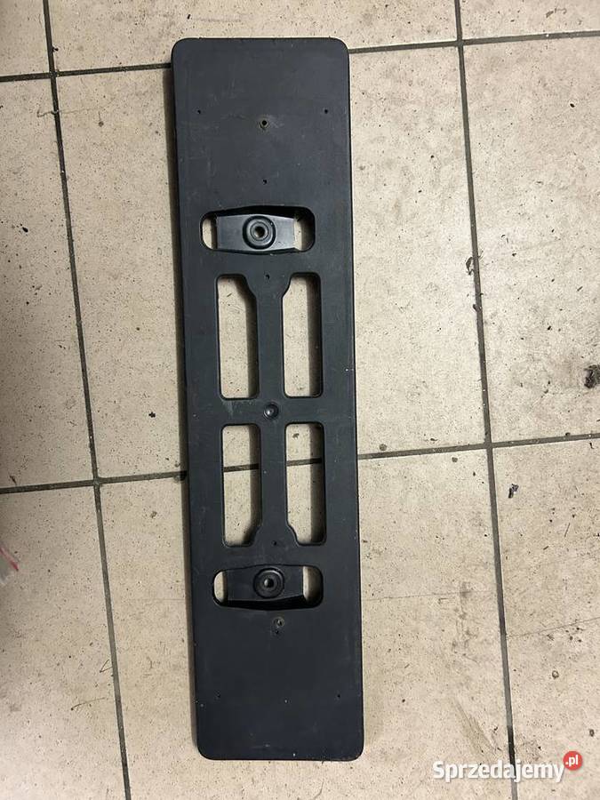 Volvo XC40 ramka tablicy rejestracyjnej 31663034 Łuków