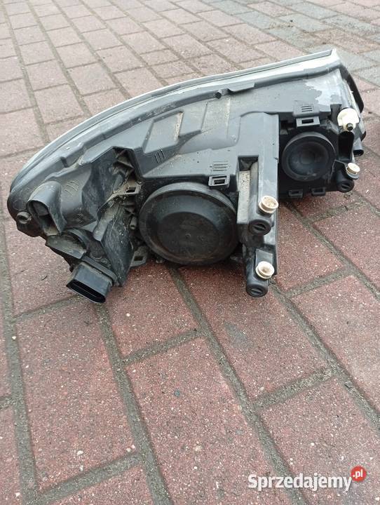 Reflektor lampa Skoda Octavia 2 lifting Bogumiłów