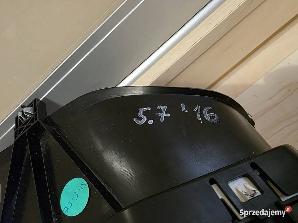 Zegary dodge ram 1500 2016r 57 benz mazowieckie Warszawa sprzedam