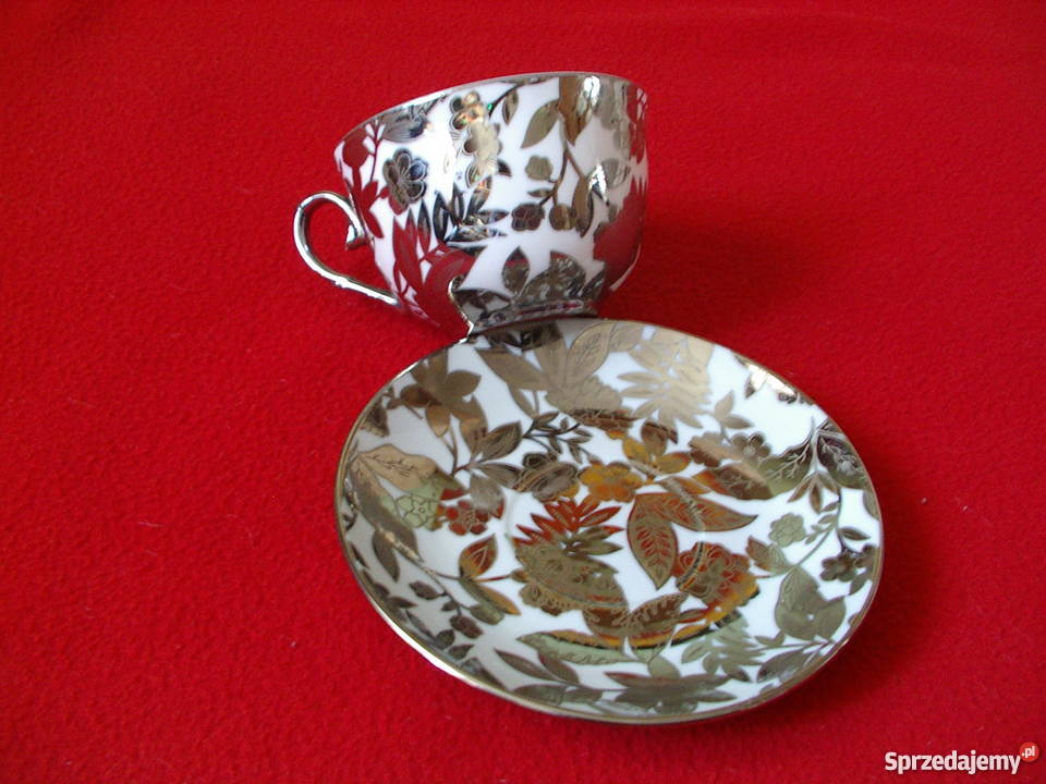 Dwie piękne filiżanki ze spodeczkami Warszawa sprzedam