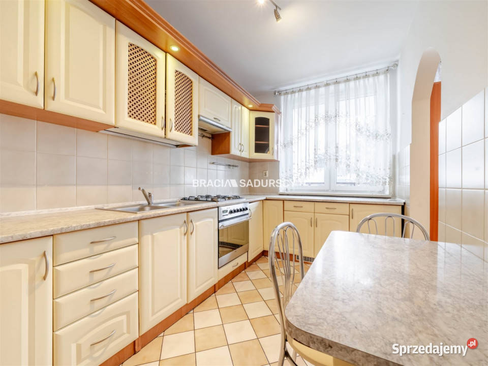 Mieszkanie 67m2 3 pokojowe Kraków Radzikowskiego blok