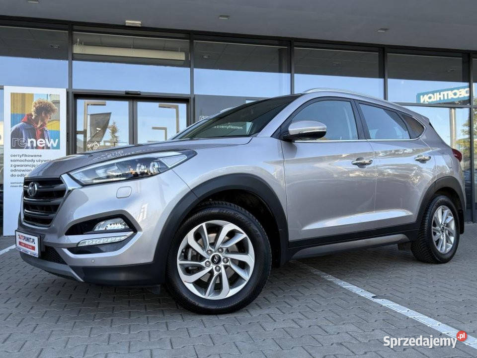 HYUNDAI Tucson 2016r Niski przebieg sprzedam