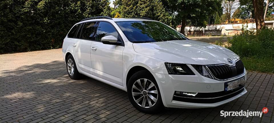 Skoda Octavia Kombi FL gniazdo USB Łódź