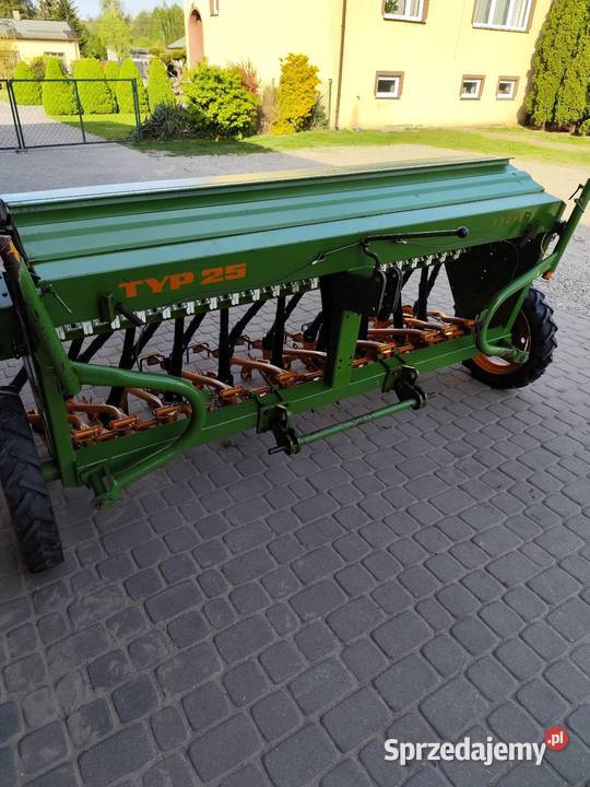 Siewnik Amazone Specjal d7 szerokość 25 metra Amazone