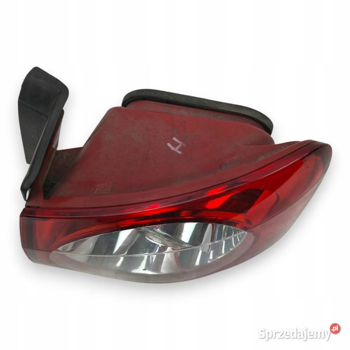 LAMPA PRAWA VW Passat B6 SEDAN 20052010 tylna