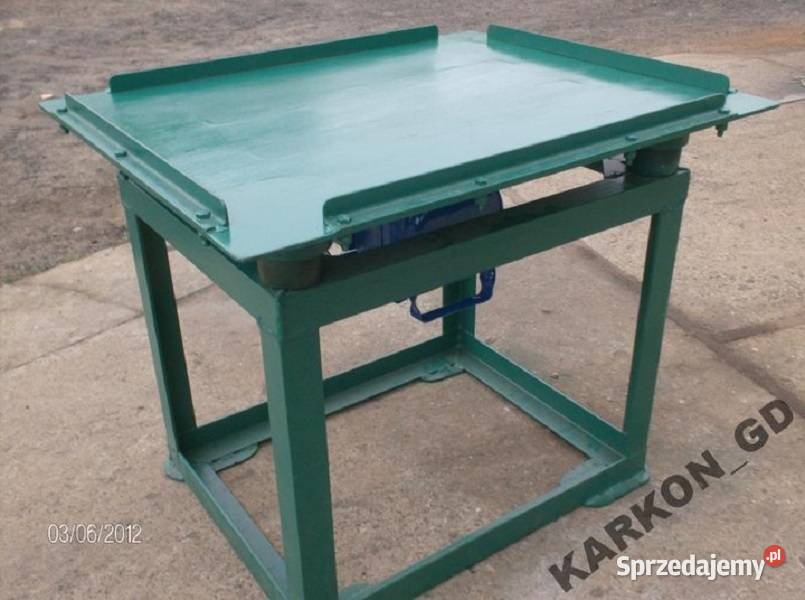 Stół wibracyjny z elektrowibratorem KARKON 120 Golub-Dobrzyń