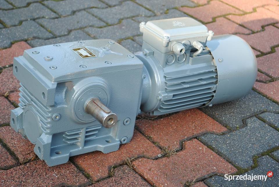 Motoreduktor kątowy 15kw 15obrmin z hamulcem Biznes i Przemysł lubuskie Kargowa