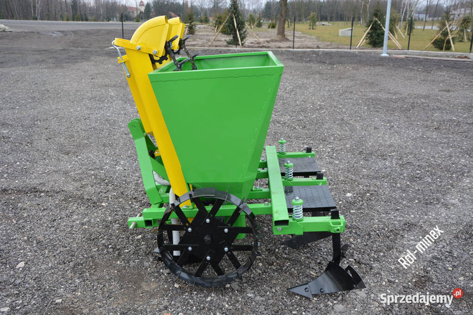 S330 Sadzarka do ziemniaków 2 rzędowa Metalowe nieuszkodzony Bełchatów