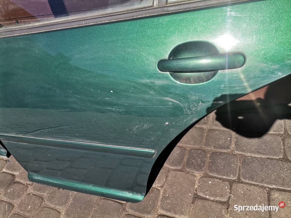 VW BORA DRZWI LEWY TYŁ Nowy Sącz sprzedam