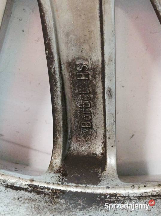 FELGA ALUMINIOWA R17 5X108 ET50 OC62MM 70JX17H2