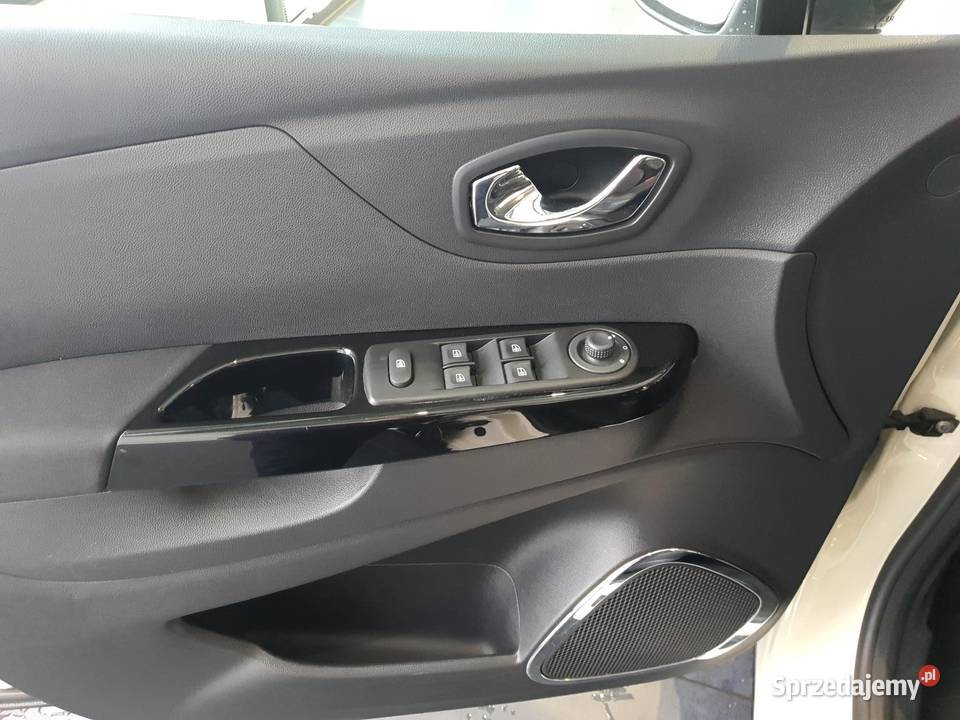 Captur 09 Energy TCe Limited kupiony w polskim salonie