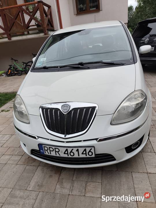 Lancia Musa Fiat Idea 14 16V 95 Głowienka