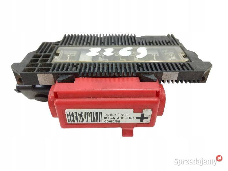 SKRZYNKA BEZPIECZNIKÓW AKUMULATORA 9662511280 Rok produkcji 2008