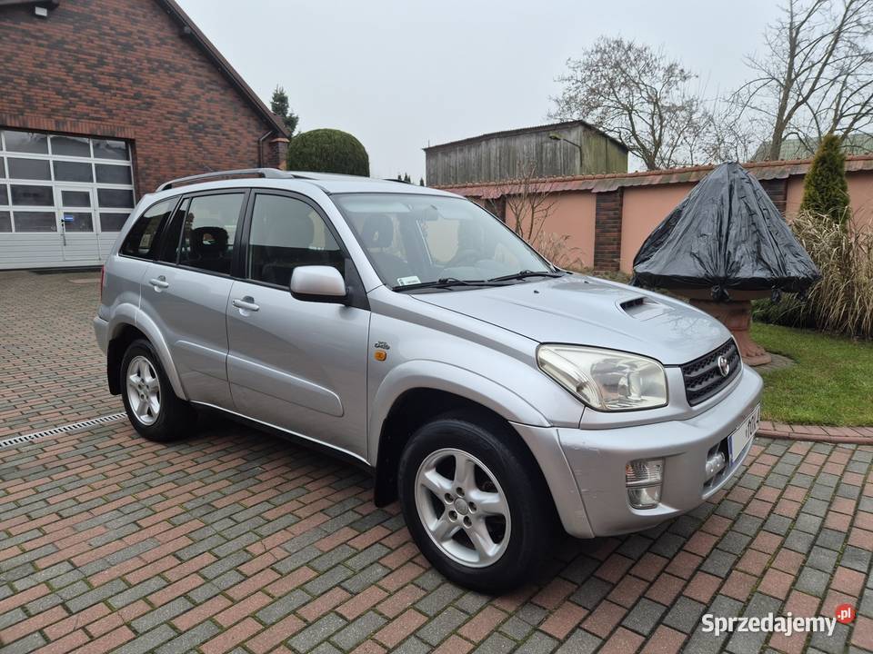 Toyota RAV4 20d 4x4 zadbana hak sprzedam