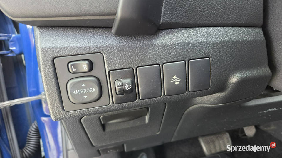 Toyota Auris 18 HSD 136 Kamera Serwisowany Vat 136KM Otwock Mały sprzedam