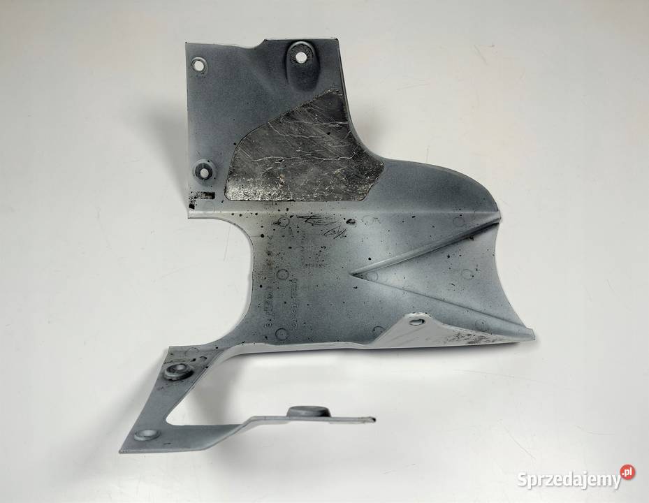 SUZUKI GSXR 600 750 9699 Pług Osłona dół Łącznik Łobżenica sprzedam
