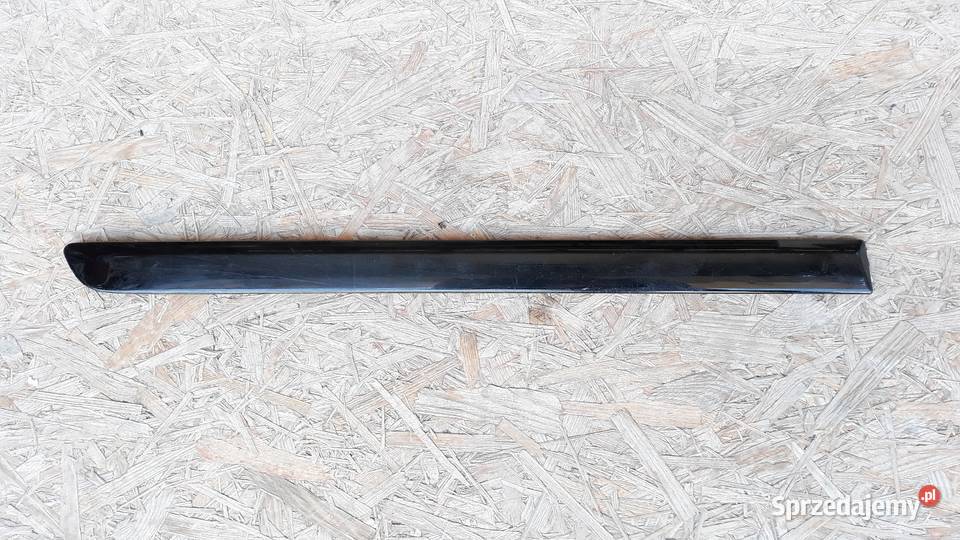 VOLVO V50 LISTWA DRZWI PRAWA TYŁ PRAWYCH TYLNYCH osobowe