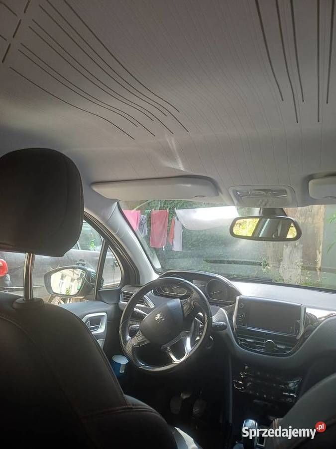 PEUGEOT 2008 12 Pure Tech 2016r wersja VIP