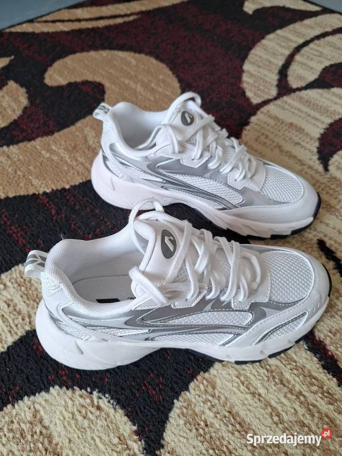 Nowe adidasy tkanina Warszawa