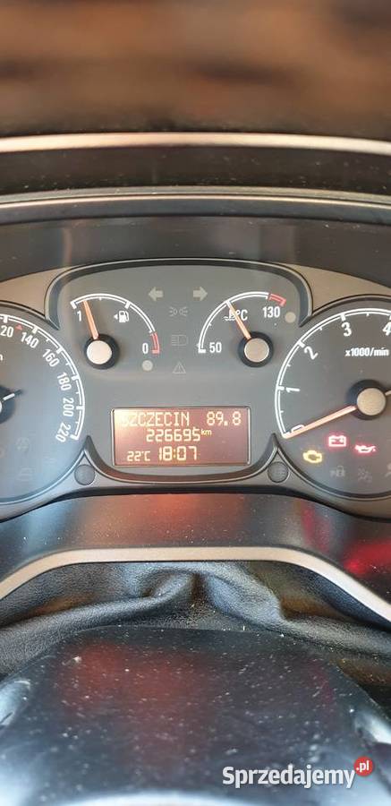 Opel Combo Tour 16cdti 105KM Kołbaskowo