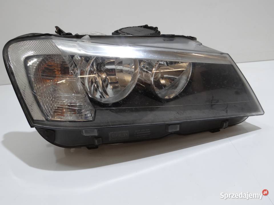 BMW X3 F25 LAMPA PRAWY PRZÓD OE 7217290