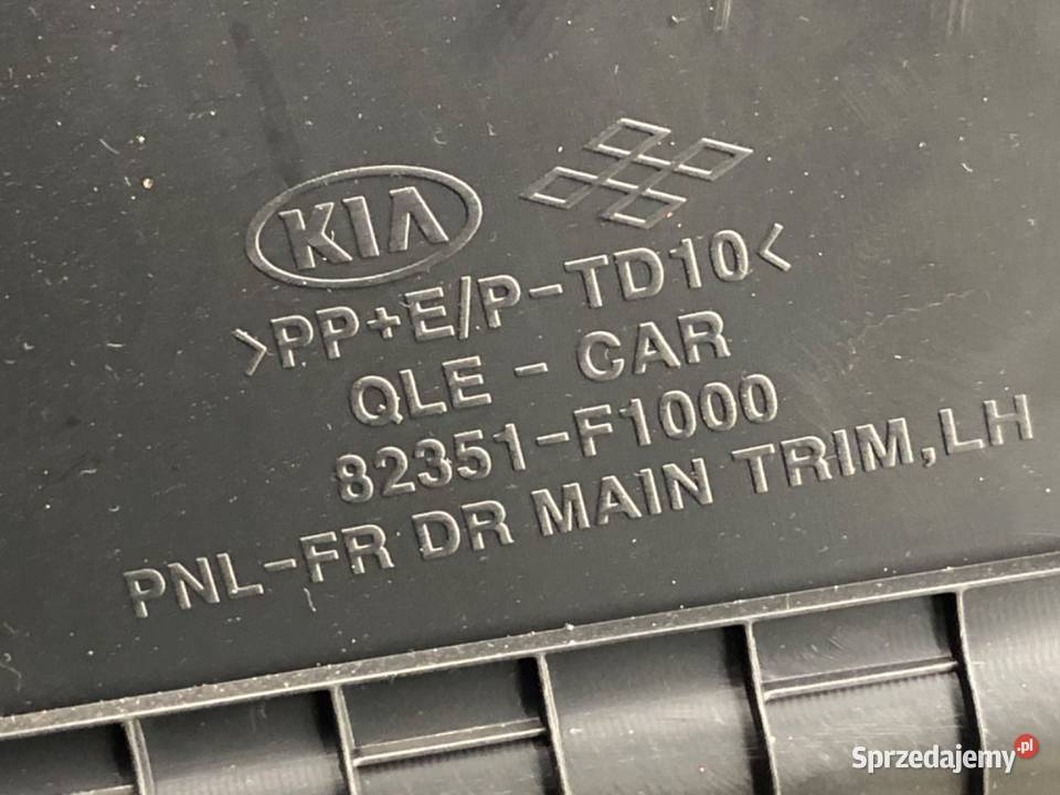 BOCZEK DRZWI LEWY PRZÓD KIA SPORTAGE IV osobowe