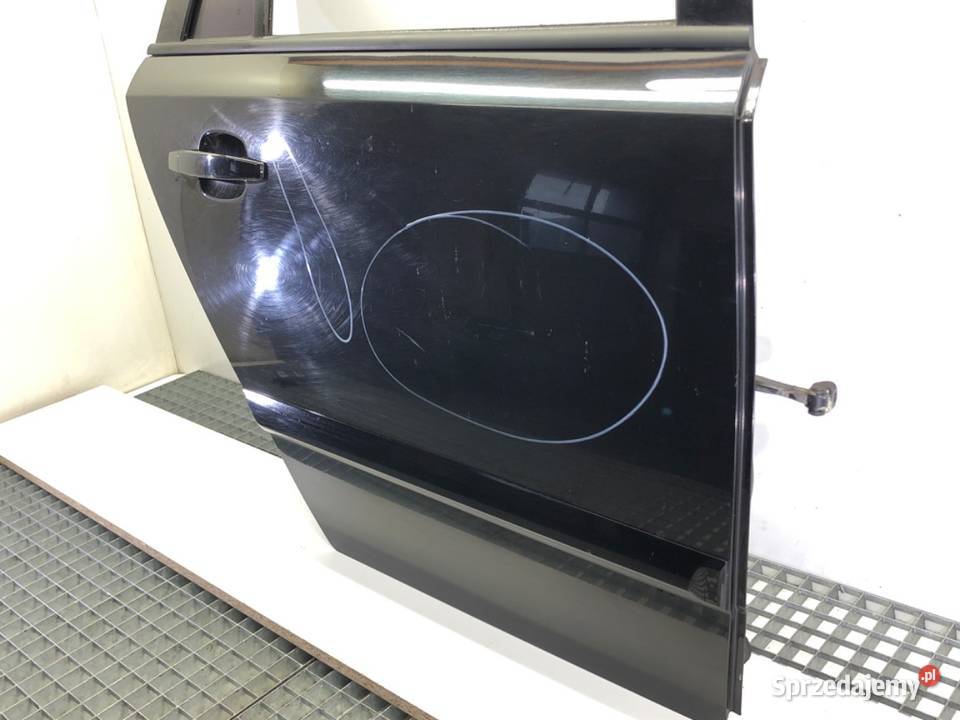 DRZWI PRAWY TYŁ OPEL ASTRA H Kombi 0414