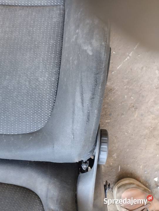 przedni lewy fotel skoda superb 2 Fotele i kanapy Gniew